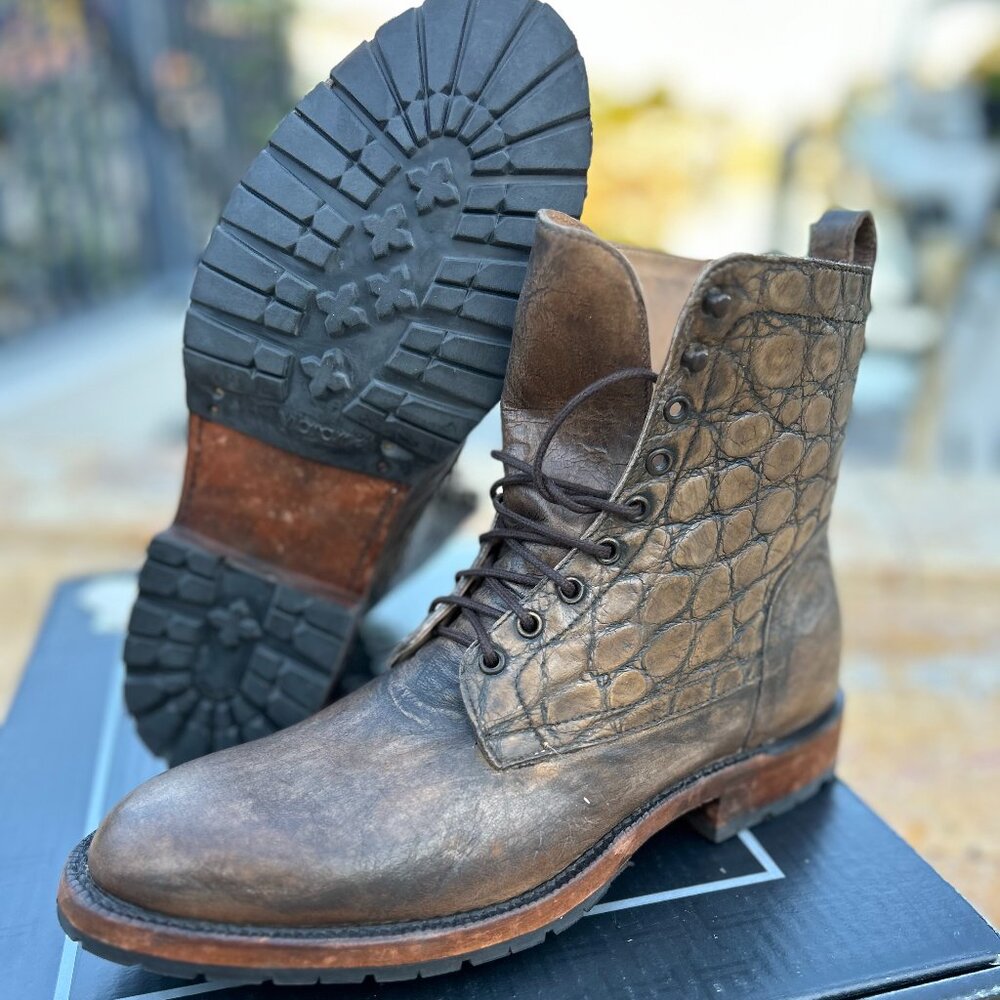 Lucchese Classics Men's 9 D Liam Pearl Bone Lace Boots- WILL TAKE OFFERS